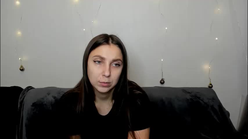 sinthiahug Live Sex January 6, 2026