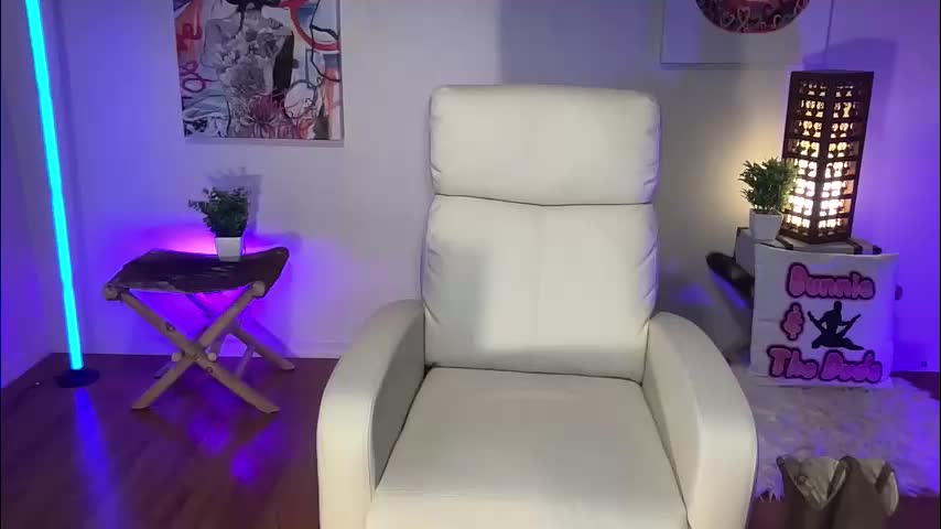 bunnieandthedude Live Sex January 6, 2026