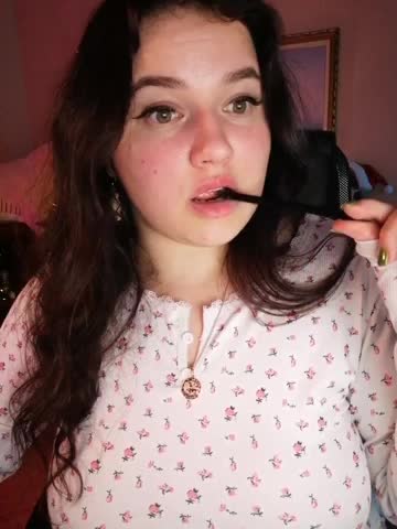 JuliaHesperaks Live Sex January 6, 2026