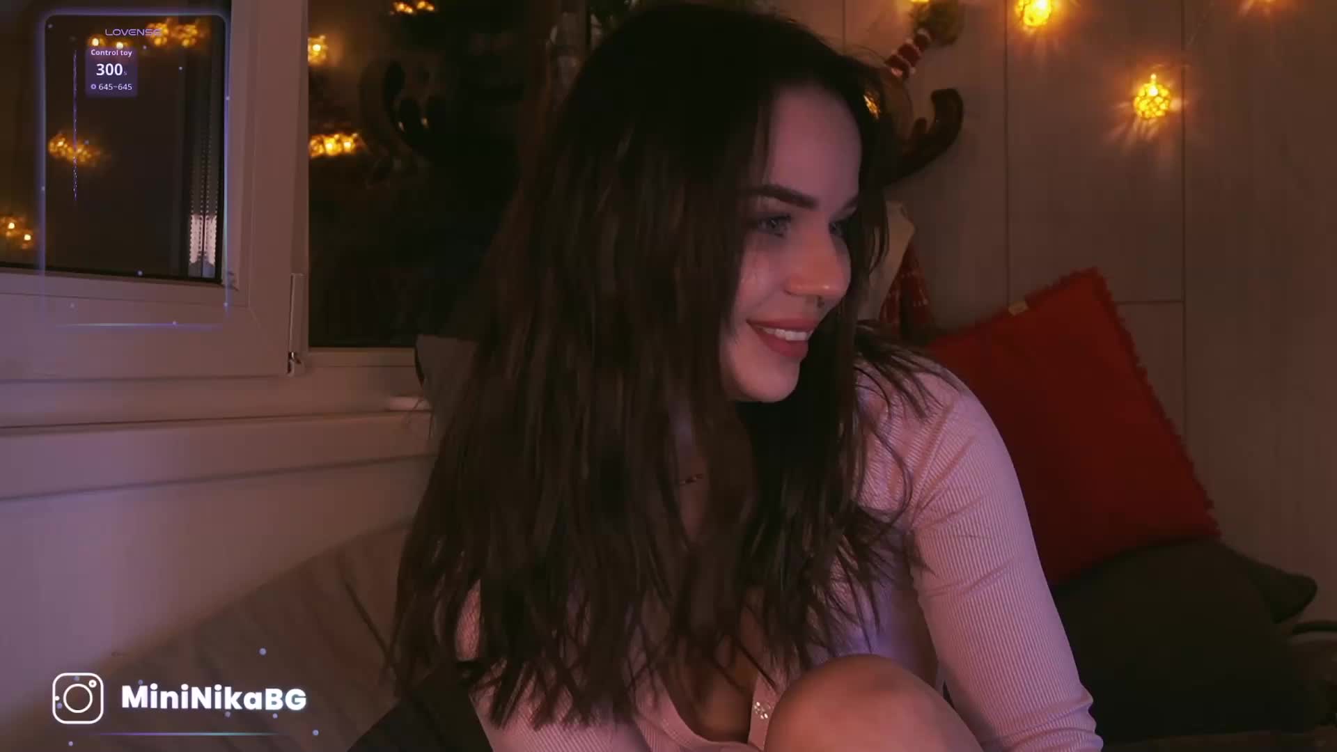 MiniNika Live Sex January 6, 2026