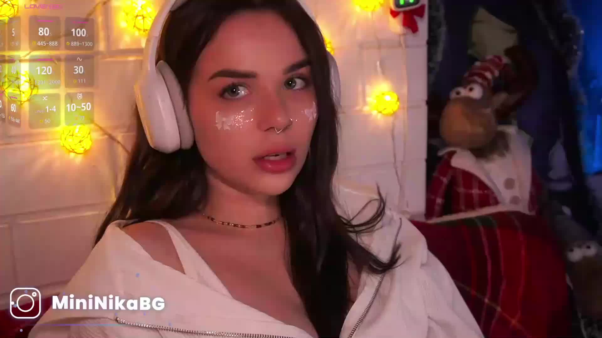 MiniNika Live Sex January 6, 2026