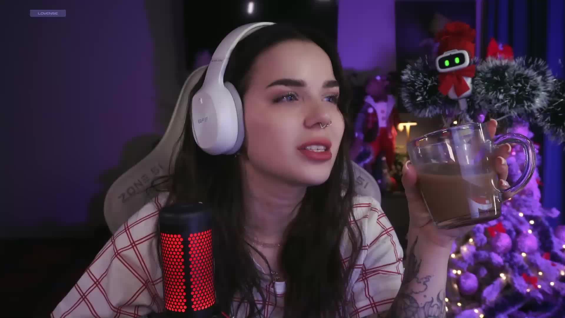 MiniNika Live Sex January 6, 2026