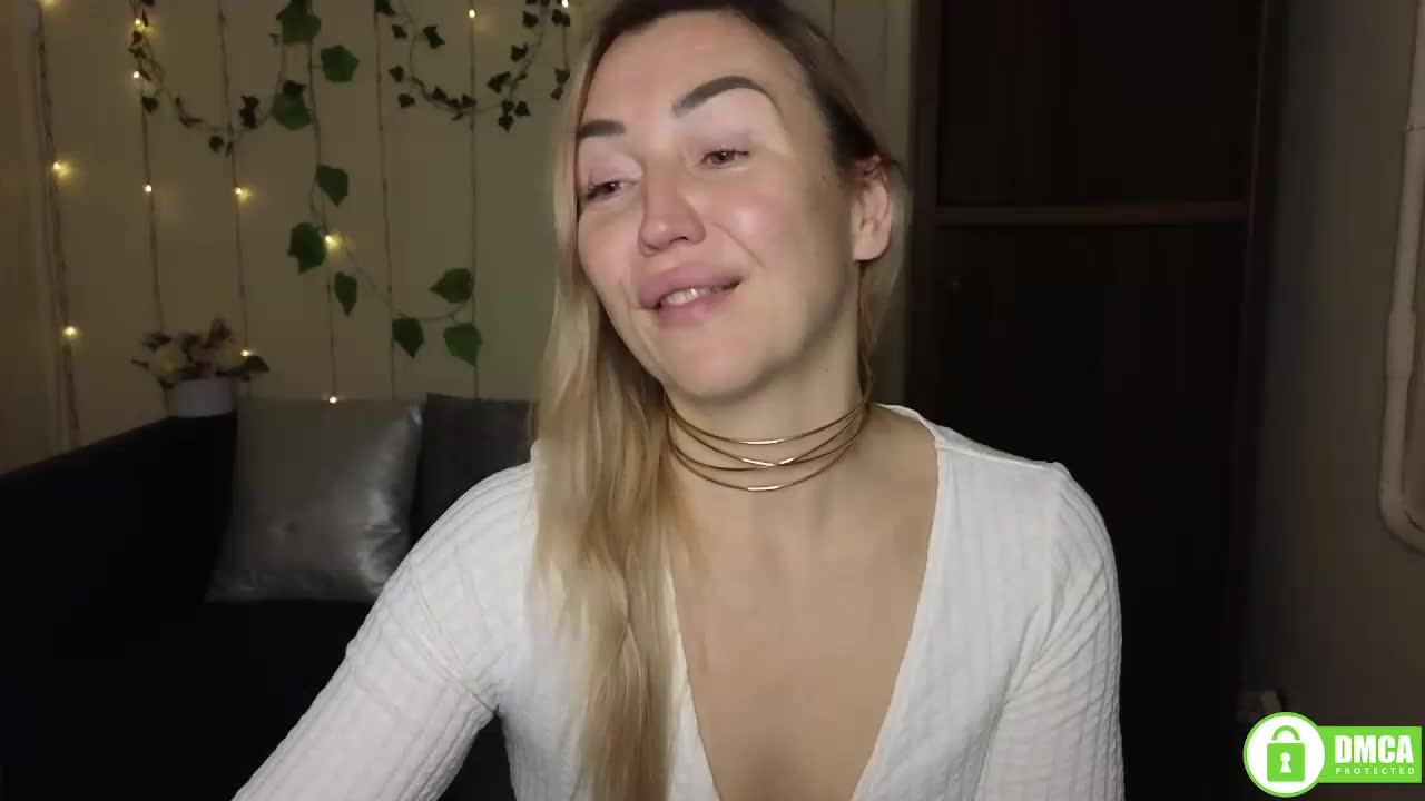 Jullyblondkiss Live Sex January 6, 2026