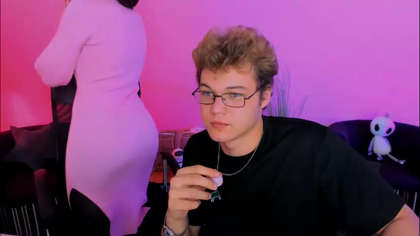 pure_radiance Live Sex January 6, 2026