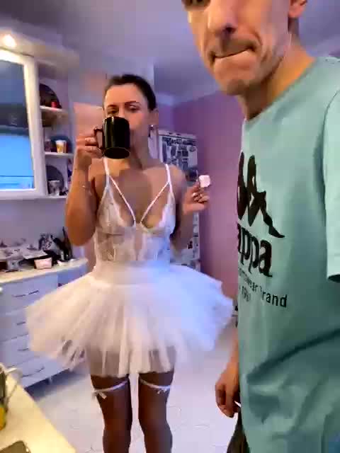 And-Liziantus Live Sex January 6, 2026