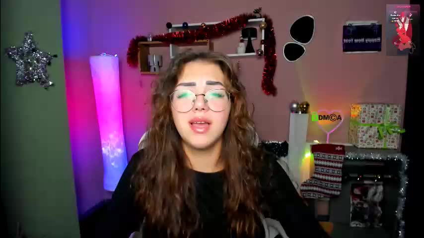 kiki_swan Live Sex January 6, 2026