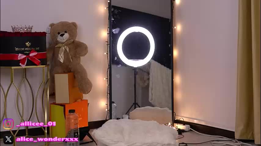 vanessasimon Live Sex January 6, 2026