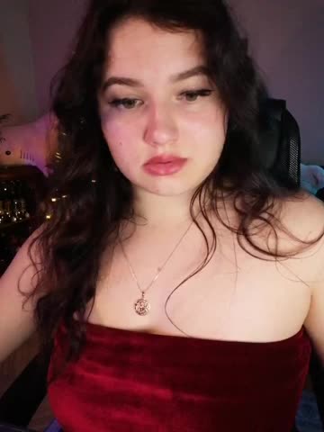 JuliaHesperaks Live Sex January 7, 2026