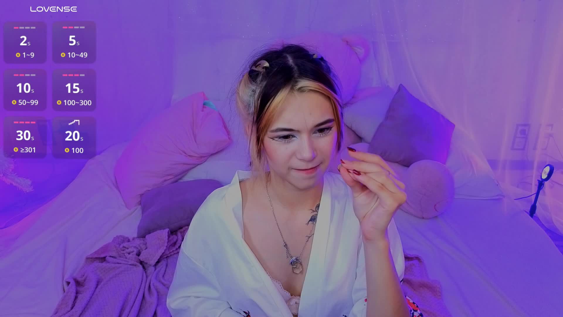 CoralineJones Live Sex January 7, 2026