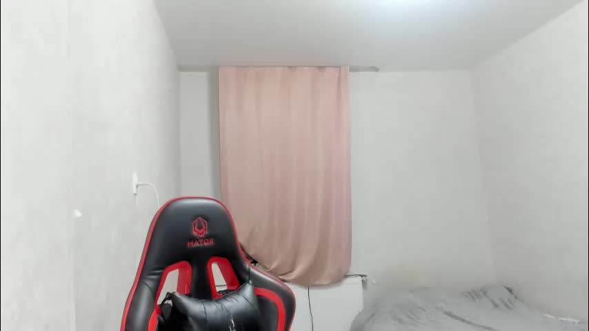 _miss_nikki_ Live Sex January 7, 2026