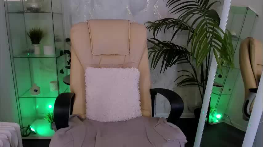 l1ka_one Live Sex January 7, 2026