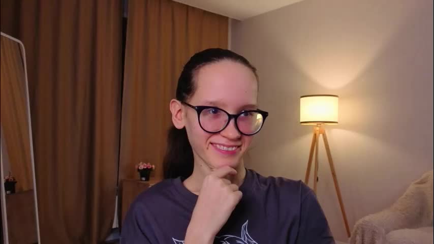 lynettebails Live Sex January 7, 2026