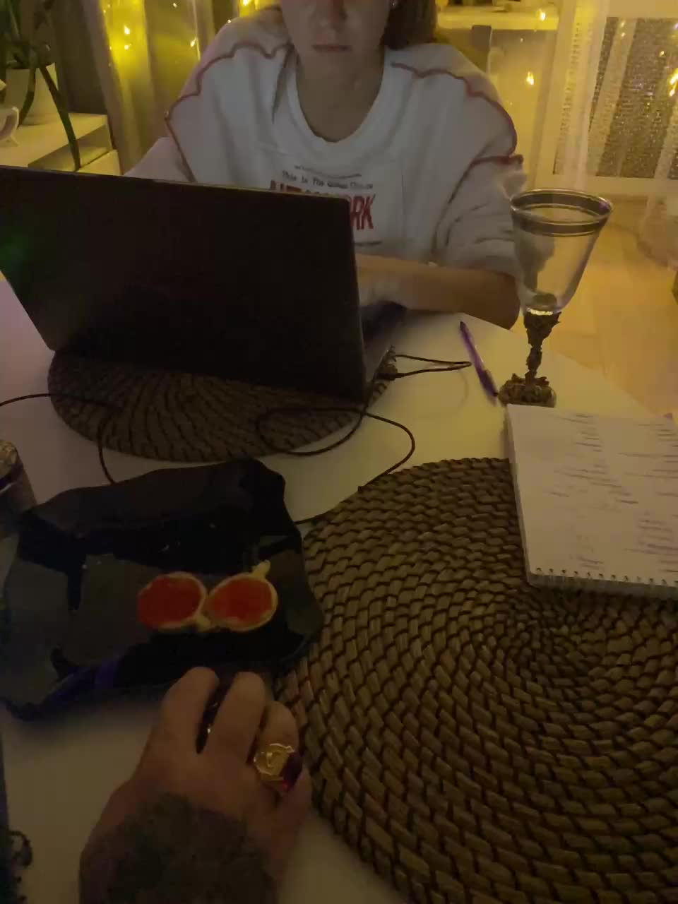 YuGoVi Live Sex January 7, 2026