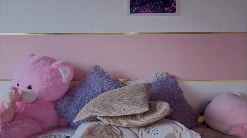 charlote__miller Live Sex January 7, 2026
