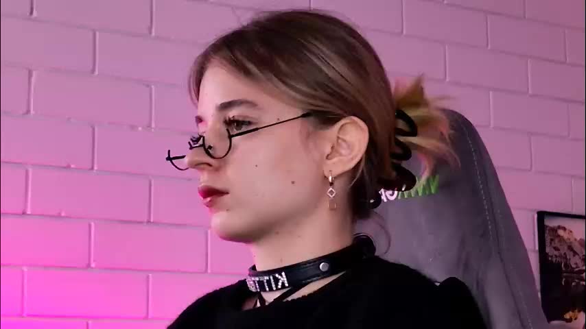 tinadavil Live Sex January 7, 2026