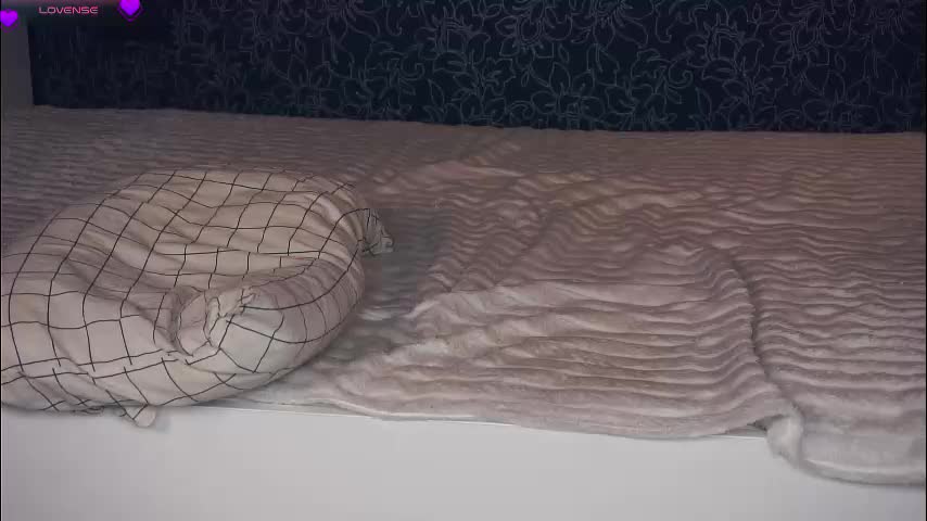 loradarter Live Sex January 7, 2026