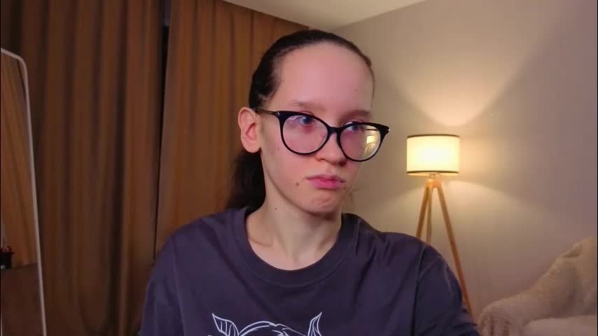 lynettebails Live Sex January 7, 2026