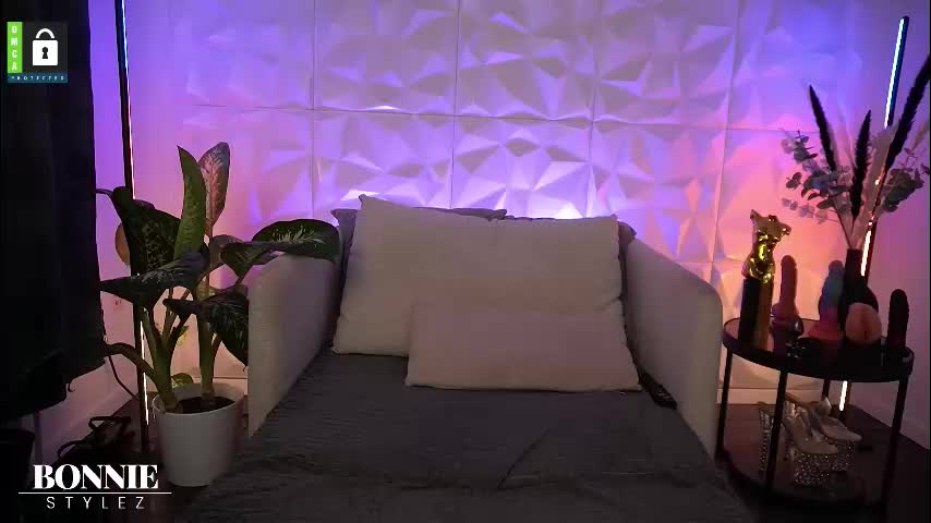 bonniestylez Live Sex January 7, 2026