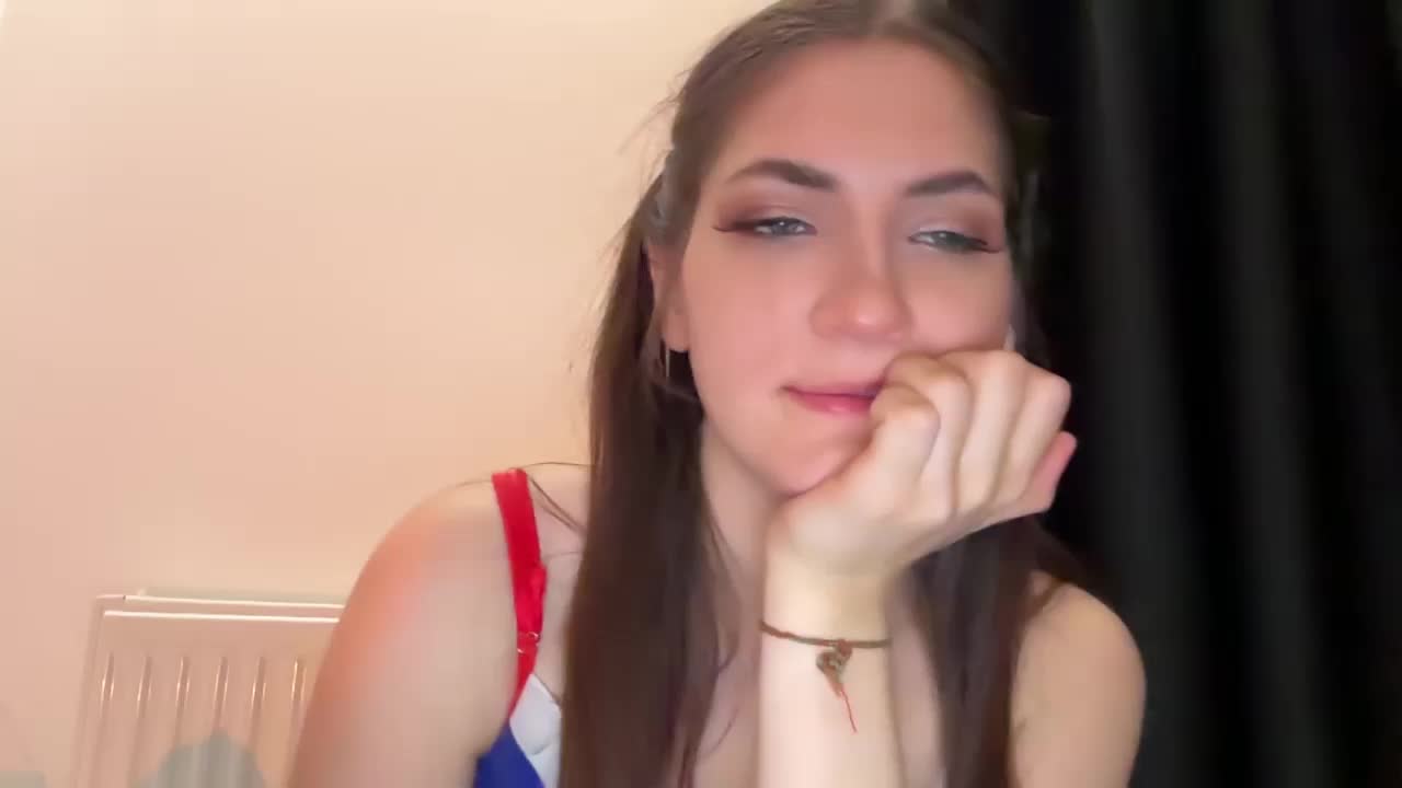 SelenaMoon Live Sex January 7, 2026