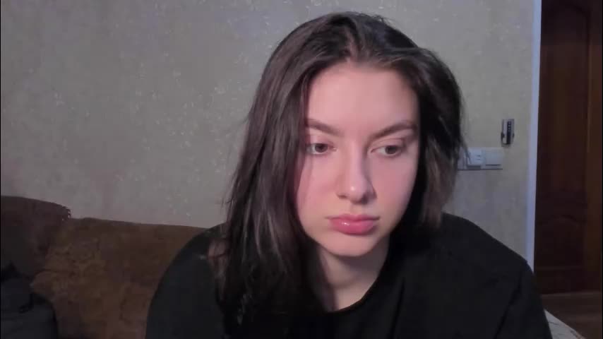 lizzi_muur Live Sex January 8, 2026