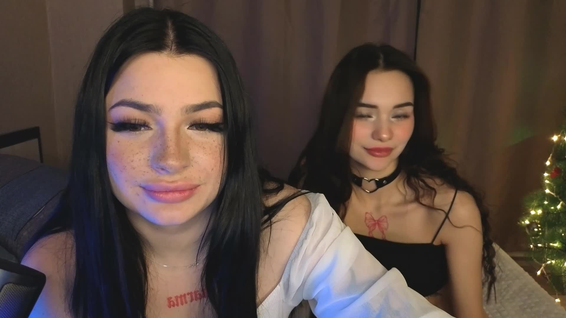 LisaAndDenis Live Sex January 8, 2026