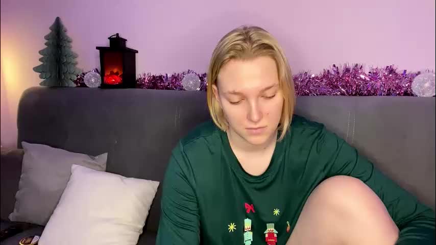 julielourens Live Sex January 8, 2026