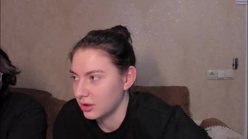 lizzi_muur Live Sex January 8, 2026