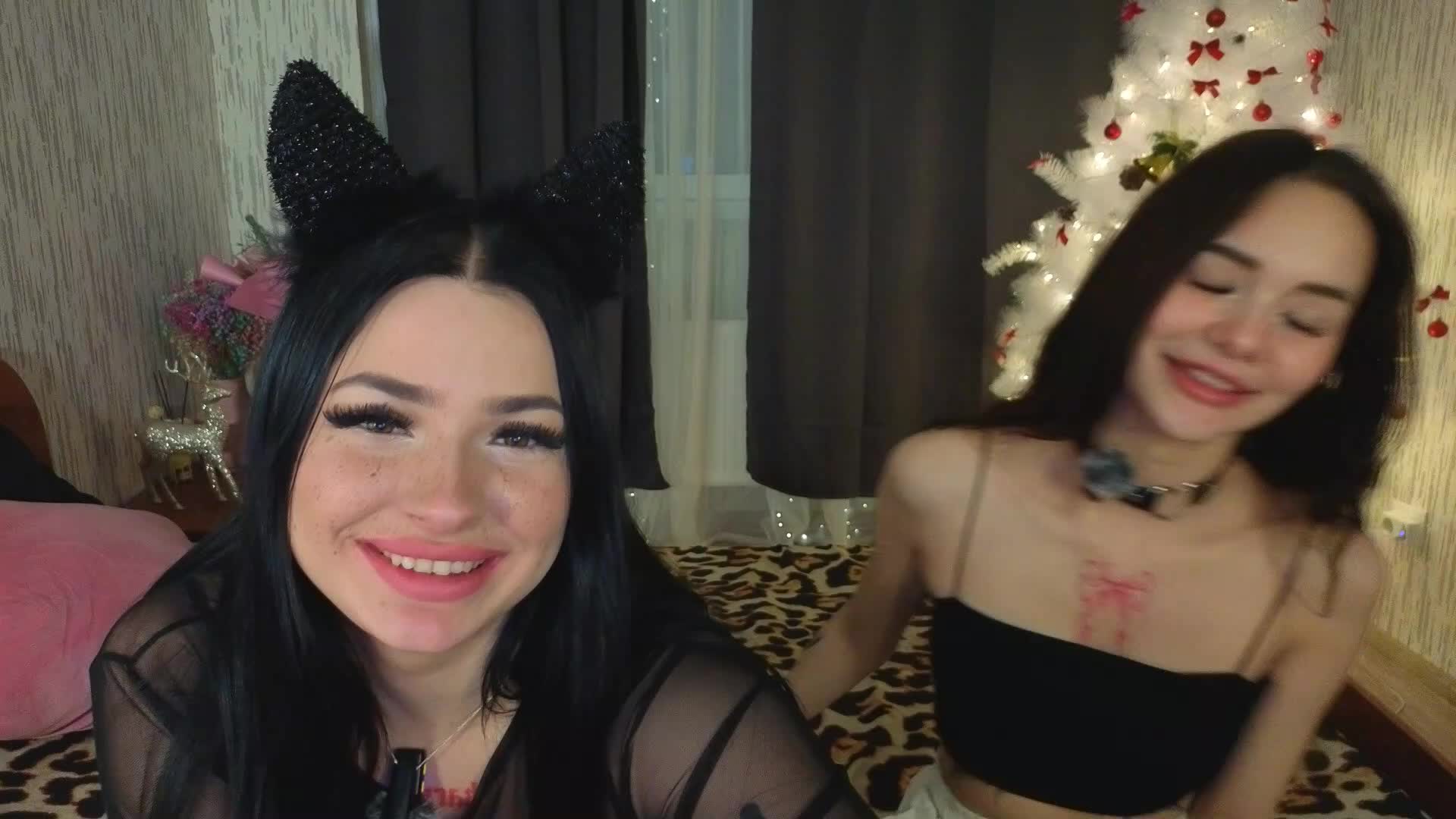 LisaAndDenis Live Sex January 8, 2026