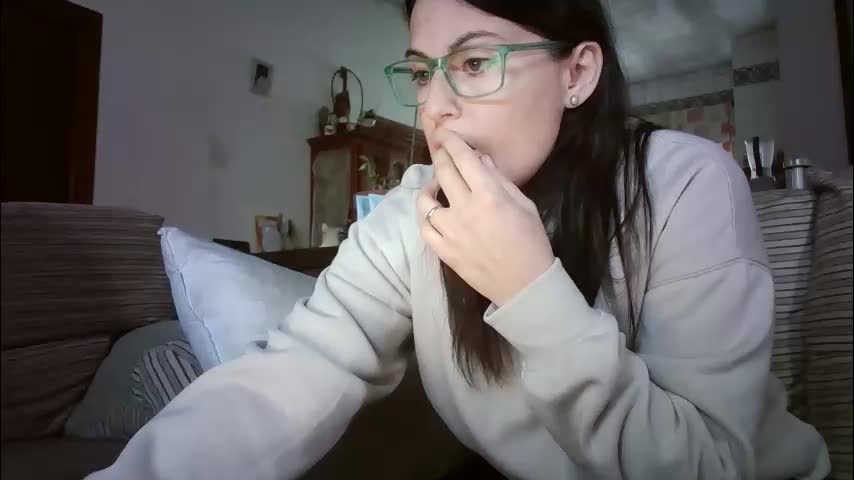 lolahueso Live Sex January 8, 2026