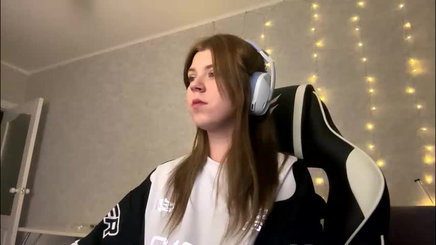 _kirieshka Live Sex January 8, 2026