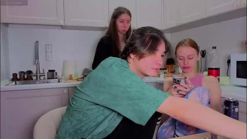 ihavepaws33 Live Sex January 8, 2026