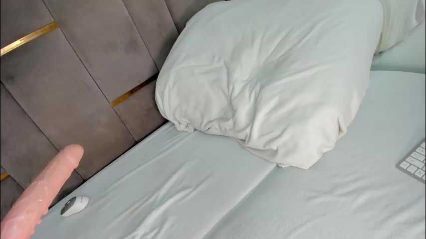 evalims Live Sex January 8, 2026