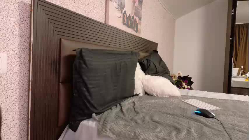 kellsey_shy Live Sex January 9, 2026