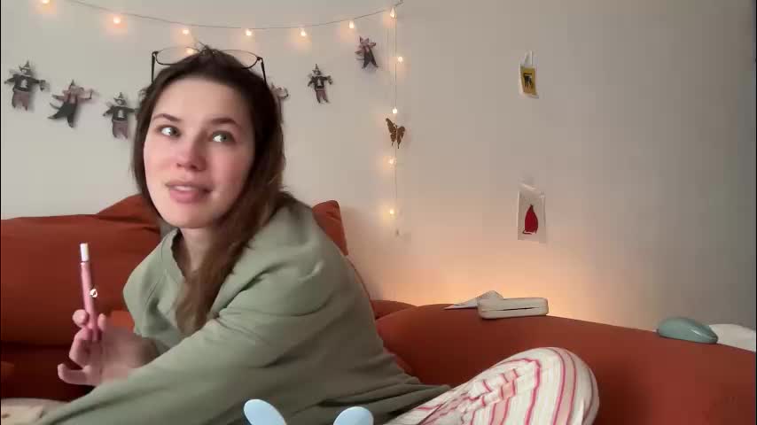 di_n_alex Live Sex January 9, 2026