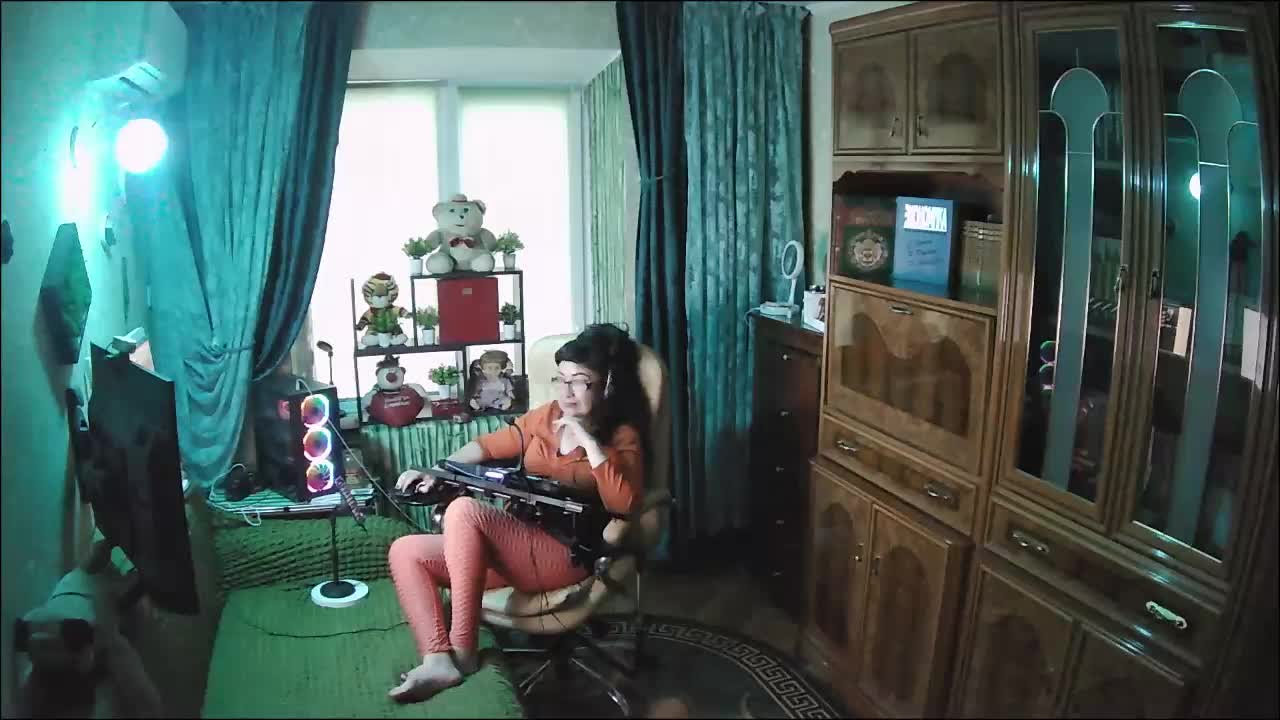 Infodar Live Sex January 9, 2026