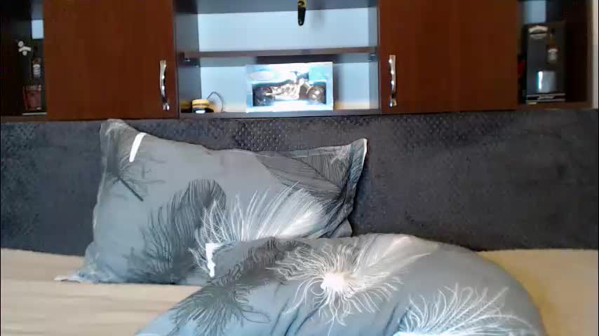 hornygirllx Live Sex January 9, 2026