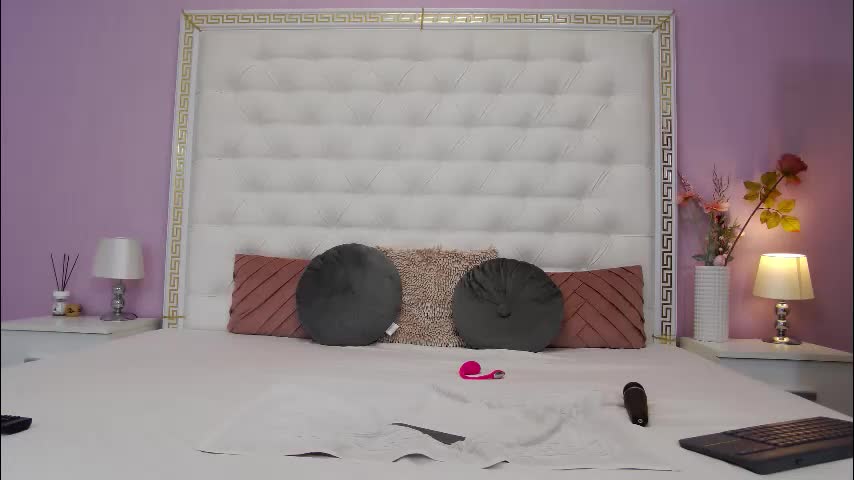 _lenapaul_ Live Sex January 9, 2026