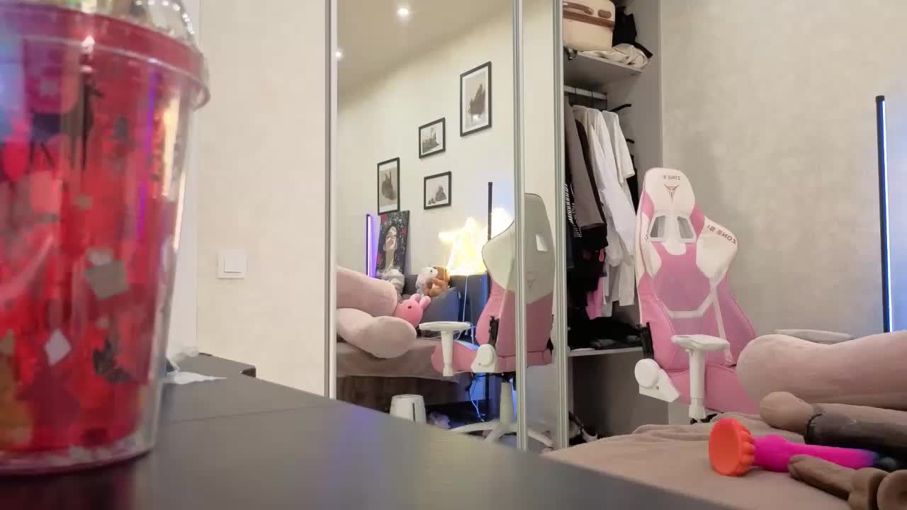 dolly-ll Live Sex January 9, 2026