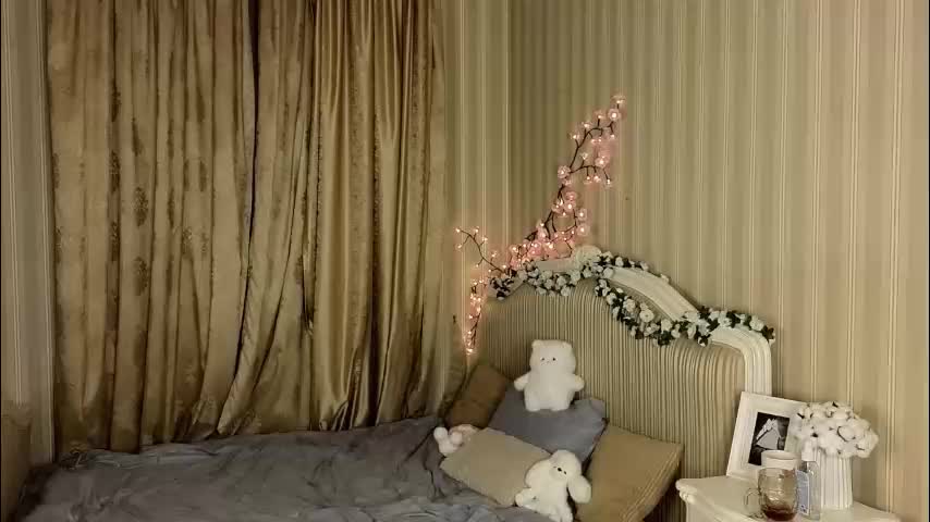 foxxx_tail Live Sex January 9, 2026