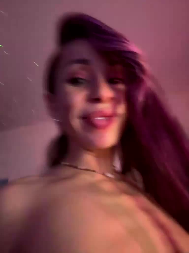 VIP17CoupleDream Live Sex January 9, 2026