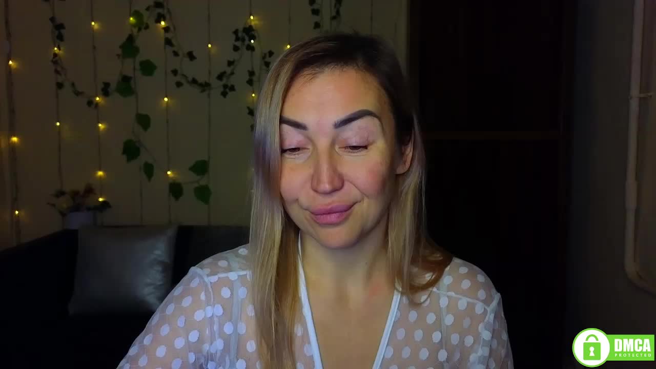 Jullyblondkiss Live Sex January 9, 2026