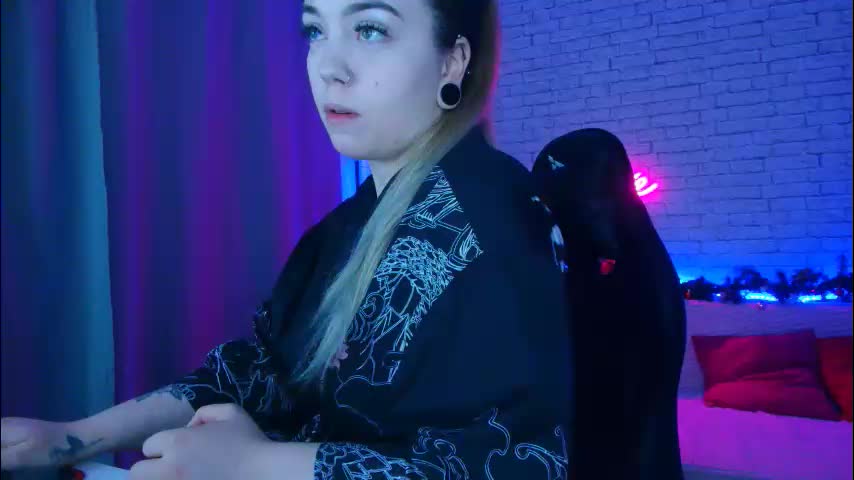 _crazybee_ Live Sex January 9, 2026