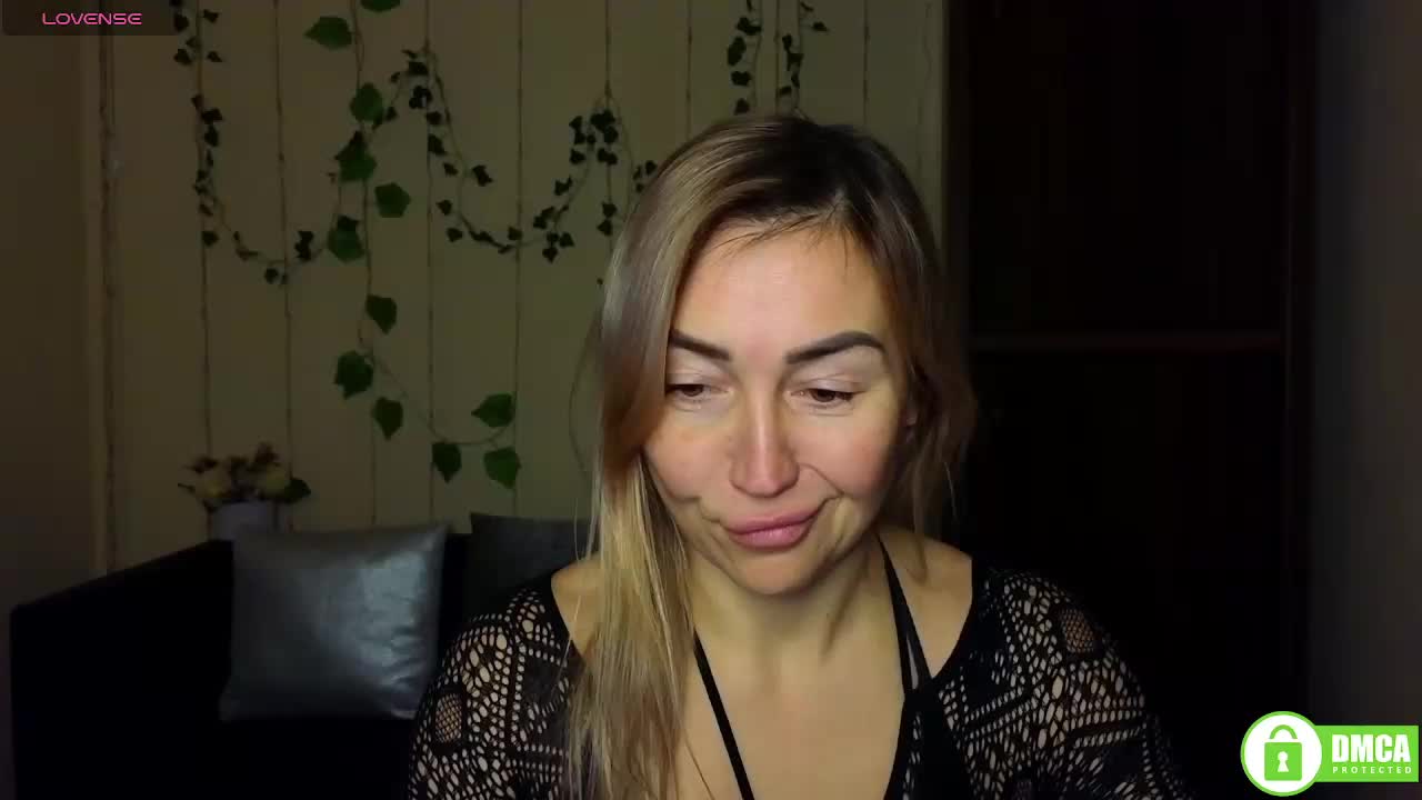 Jullyblondkiss Live Sex January 10, 2026