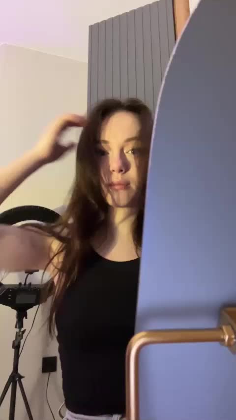 OlivkaVif Live Sex January 11, 2026