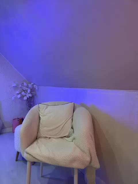 PauLiiine Live Sex January 11, 2026