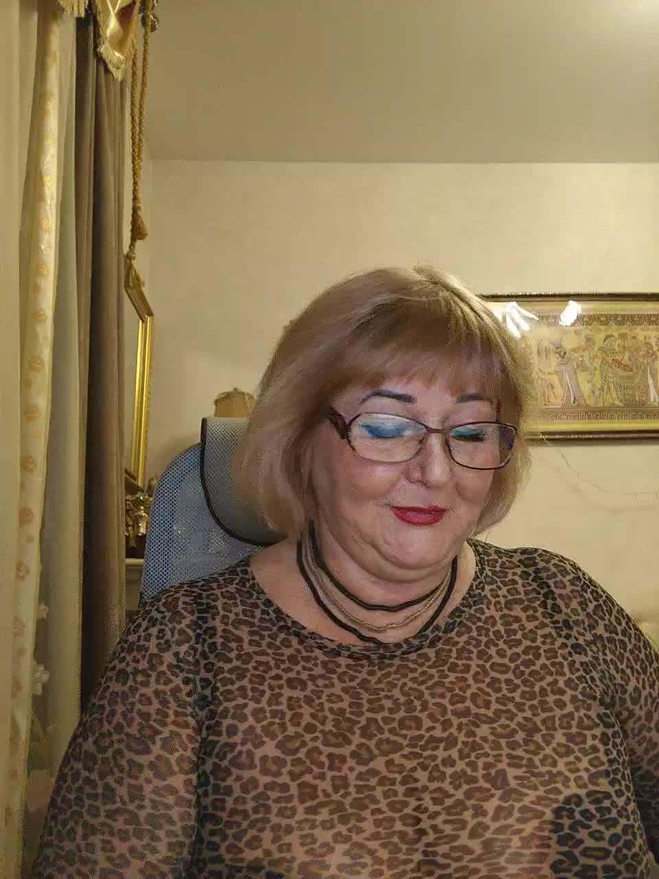 KarinkaSweet Live Sex January 11, 2026