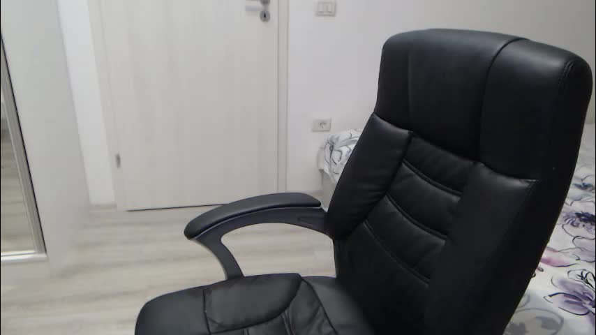 blue_eyes96 Live Sex January 11, 2026