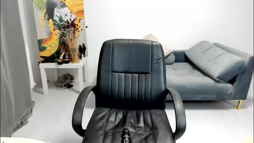 sassytiff Live Sex January 12, 2026