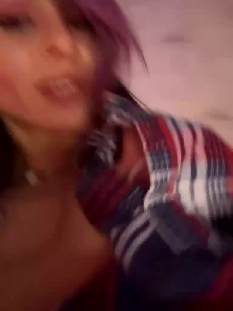 VIP17CoupleDream Live Sex January 12, 2026