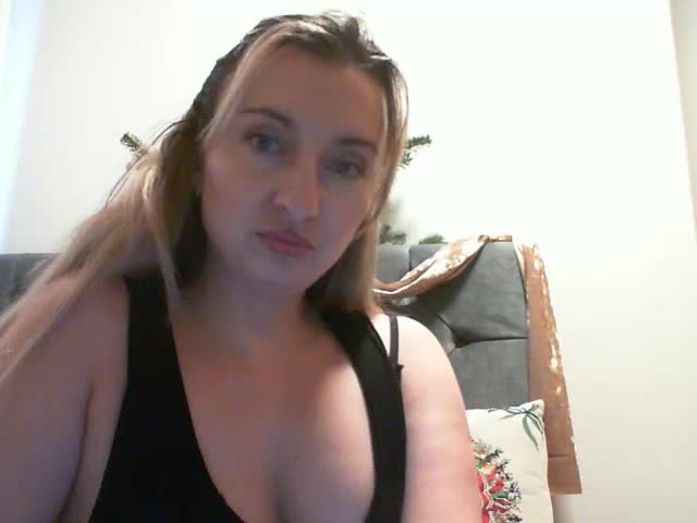 RuslanaFlower Live Sex January 12, 2026